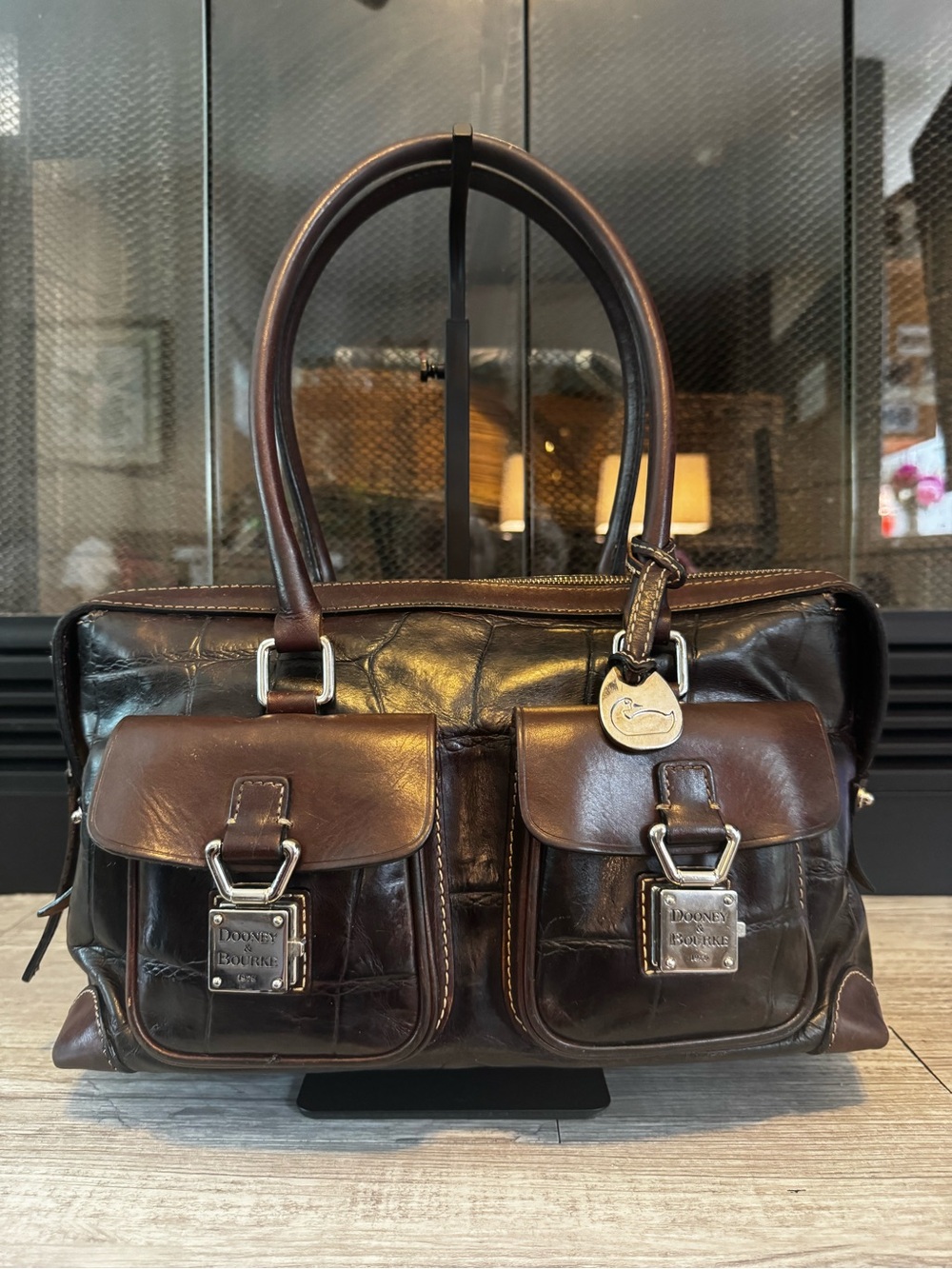 Dooney & Bourke Dark Brown Embossed Croc Leather East West Y2K purse